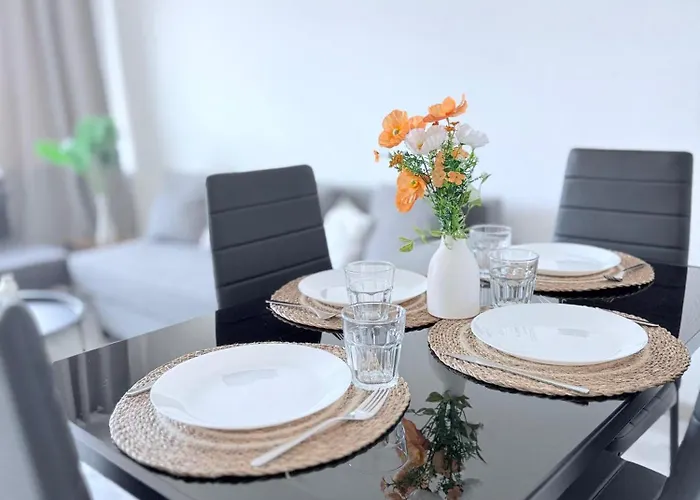 Διαμέρισμα Penthouse Mit Sonnenterrasse - Zentral In